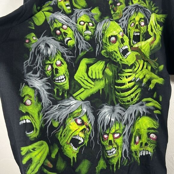 🔥💀🧟 “NEW” ZOMBIE PILE A.O.P. Liquid Blue Horror Halloween Tee XL - Never Worn - Picture 4 of 7